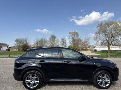 8 Ball 2024 Dodge Hornet R/T EAWD