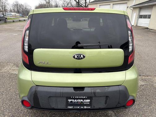 2016 Kia Soul Base