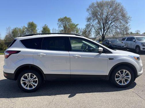 White 2018 Ford Escape SE