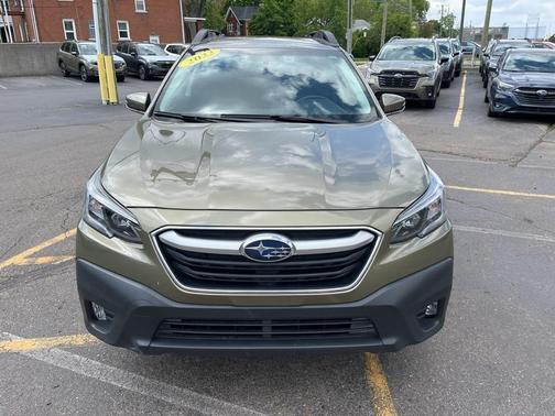 2022 Subaru Outback Premium