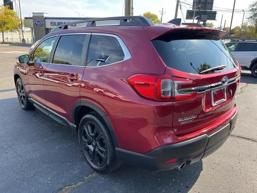 2023 Subaru Ascent Premium 8-Passenger