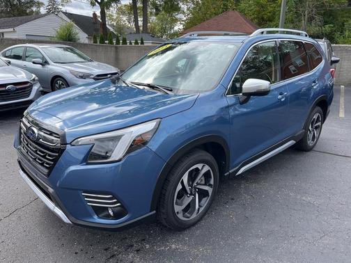 2023 Subaru Forester Touring