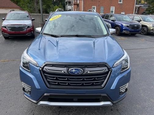 2023 Subaru Forester Touring