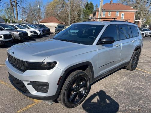 Silver Zynith 2023 Jeep Grand Cherokee L Laredo