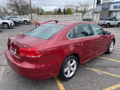 2015 Volkswagen Passat 1.8T S
