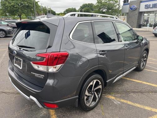 2023 Subaru Forester 2.5i Touring