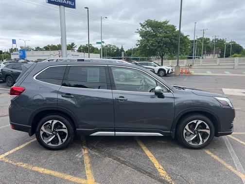 2023 Subaru Forester 2.5i Touring