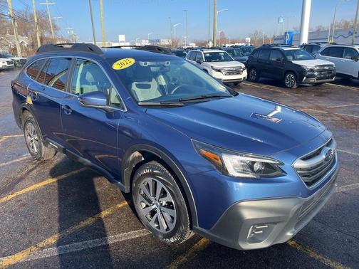 2022 Subaru Outback Premium