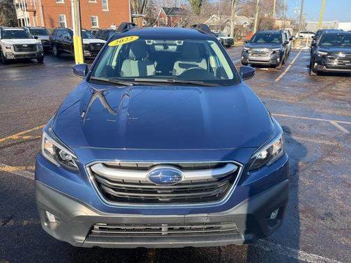 2022 Subaru Outback Premium