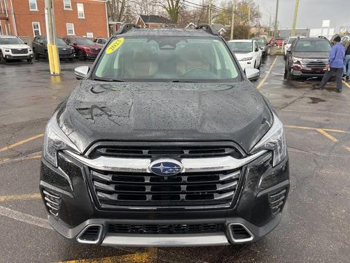 Crystal Black Silica 2023 Subaru Ascent Touring 7-Passenger