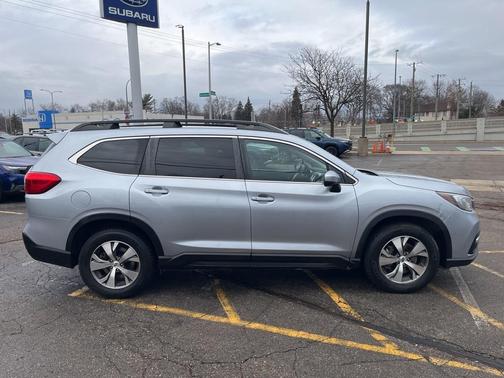 2019 Subaru Ascent Premium 7-Passenger