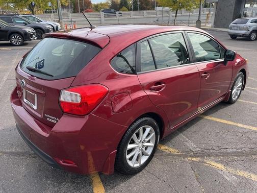 2013 Subaru Impreza 2.0i Premium