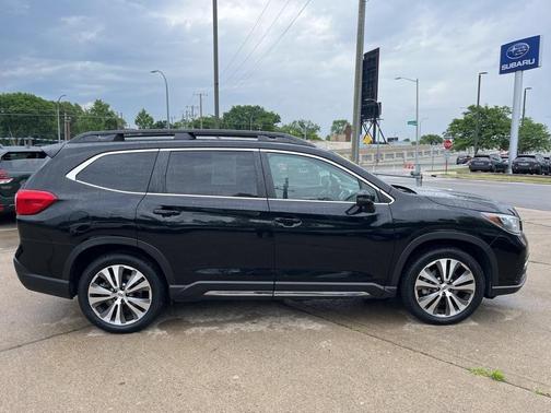 2022 Subaru Ascent Limited 7-Passenger