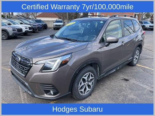 Brilliant Bronze Metallic 2023 Subaru Forester Premium