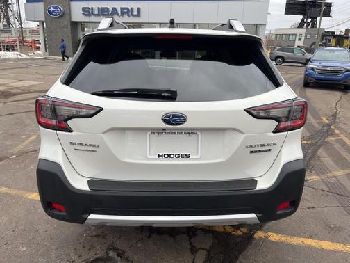 2024 Subaru Outback Touring