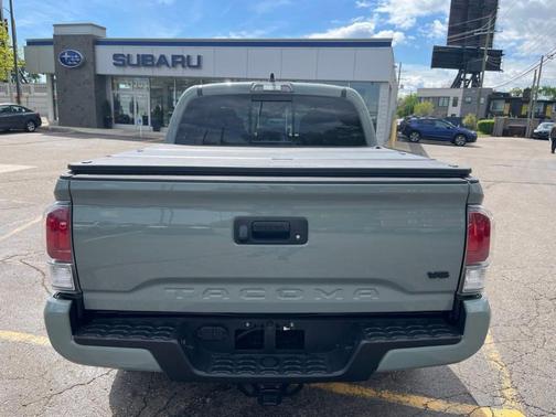 Lunar Rock 2023 Toyota Tacoma TRD Sport