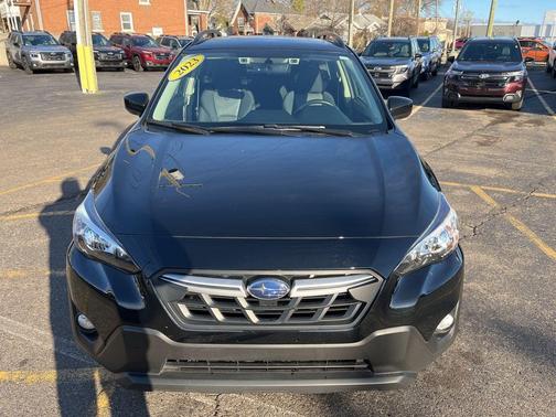 Crystal Black Silica 2023 Subaru Crosstrek Premium