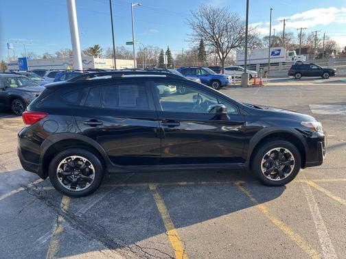 Crystal Black Silica 2023 Subaru Crosstrek Premium