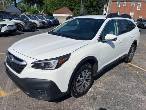 2022 Subaru Outback Premium