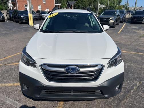 2022 Subaru Outback Premium