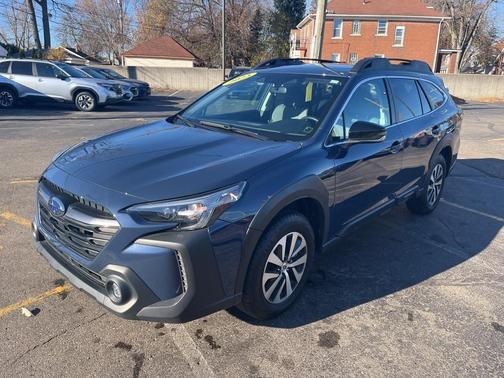 2023 Subaru Outback Premium