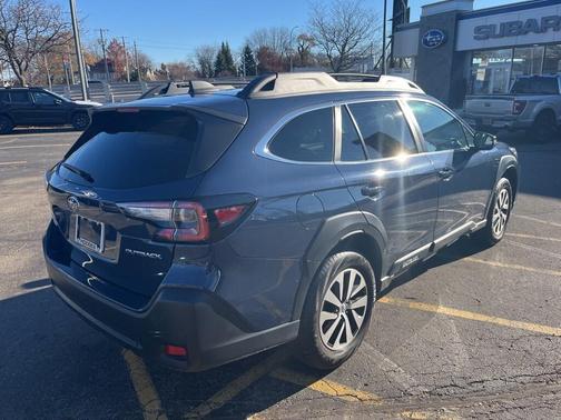 2023 Subaru Outback Premium