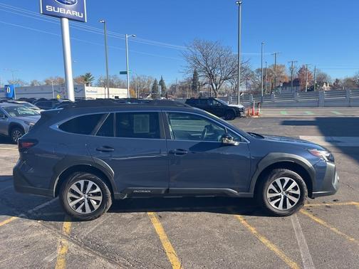 2023 Subaru Outback Premium