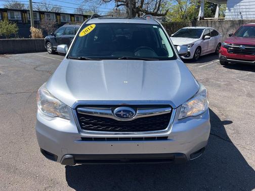 Ice Silver Metallic 2014 Subaru Forester 2.5i Premium