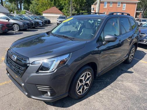 2022 Subaru Forester Premium