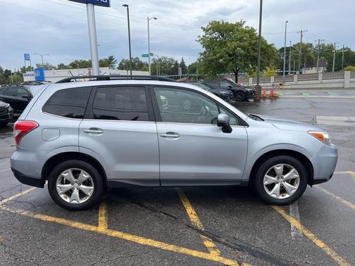2014 Subaru Forester 2.5i Touring