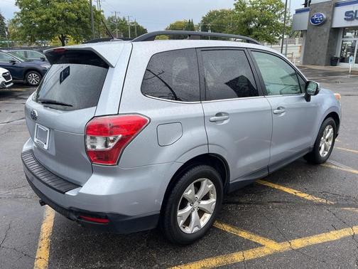 2014 Subaru Forester 2.5i Touring