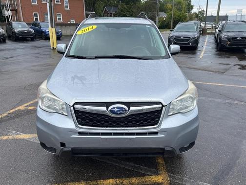 2014 Subaru Forester 2.5i Touring