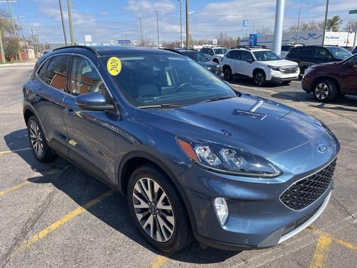 Blue Metallic 2020 Ford Escape Titanium