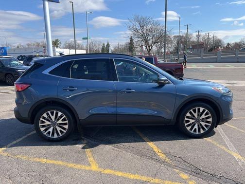 Blue Metallic 2020 Ford Escape Titanium