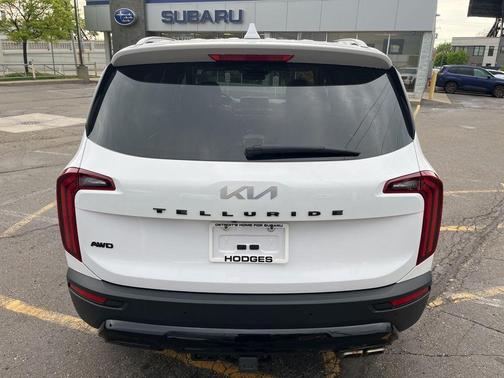 Glacial White Pearl 2022 Kia Telluride EX
