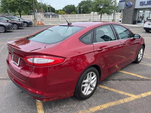 2013 Ford Fusion SE