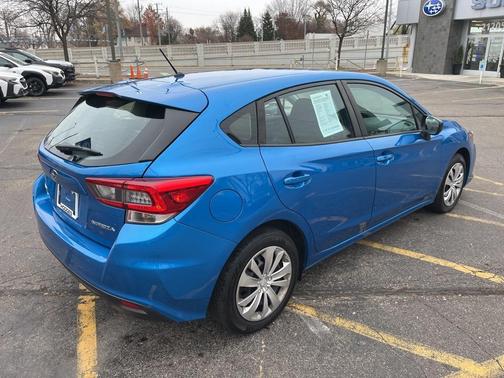 2023 Subaru Impreza Base