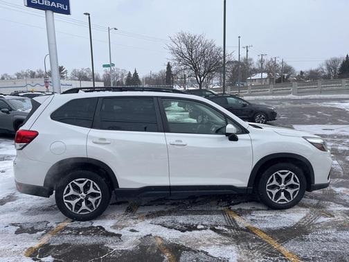 2020 Subaru Forester Premium