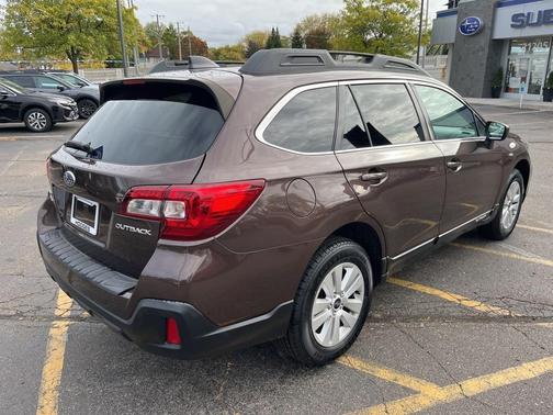 2019 Subaru Outback 2.5i Premium