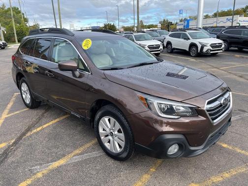 2019 Subaru Outback 2.5i Premium