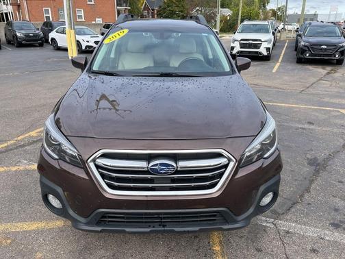 2019 Subaru Outback 2.5i Premium