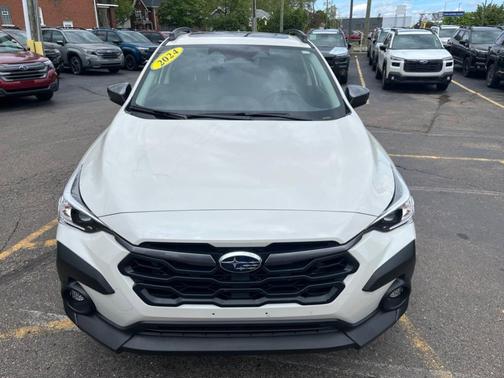 Crystal White Pearl 2024 Subaru Crosstrek Premium