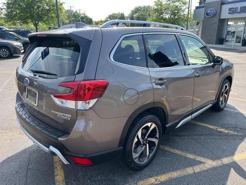 2022 Subaru Forester Touring