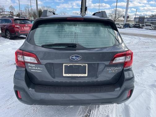 2018 Subaru Outback 2.5i