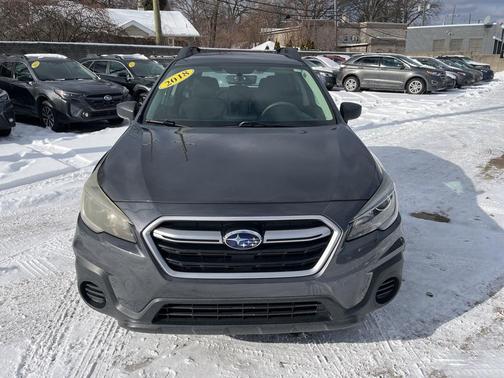 2018 Subaru Outback 2.5i
