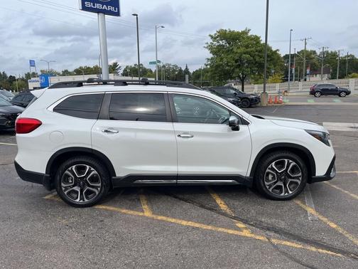 2023 Subaru Ascent Touring 7-Passenger