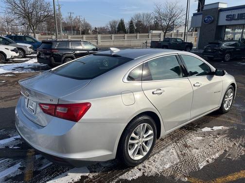 2017 Chevrolet Malibu 1LT