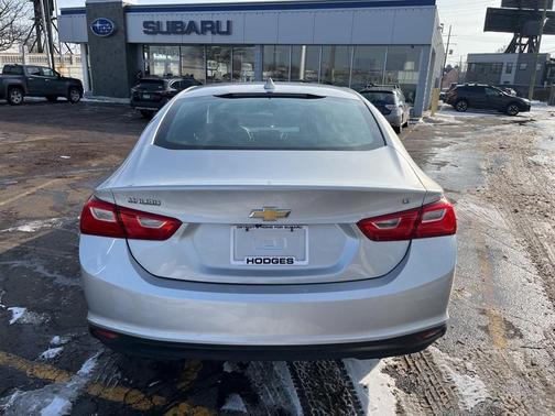 2017 Chevrolet Malibu 1LT