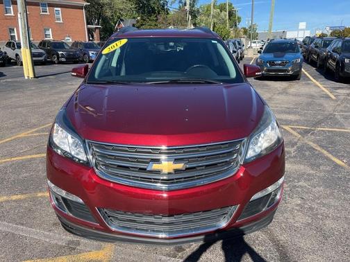 2017 Chevrolet Traverse 2LT