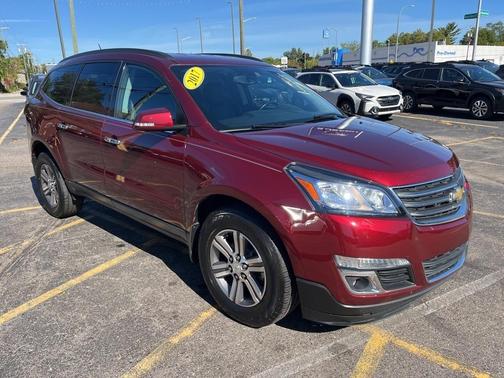 2017 Chevrolet Traverse 2LT